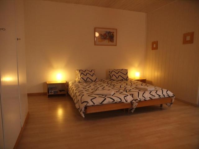Hotel Garni Villa Carmen La Neuveville Pokoj fotografie